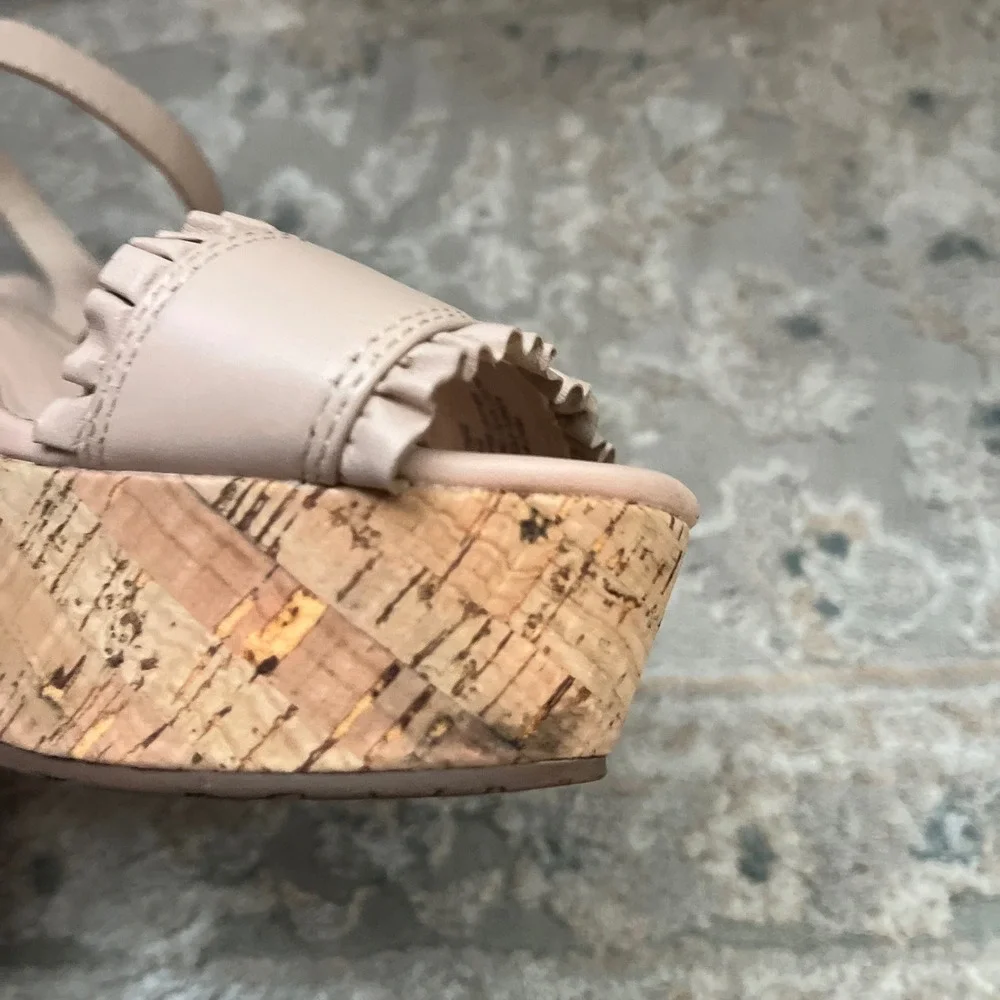 Kate Spade Tomas Nude Beige Ruffle Leather Cork Wedge Sandals 9.5M Preppy